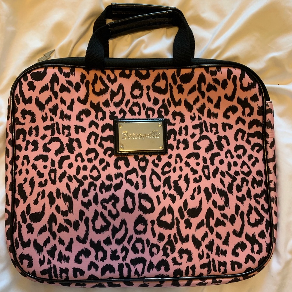 BETSEY JOHNSON laptop pouch